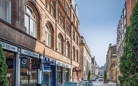 Travelodge Edinburgh Central Queen Street